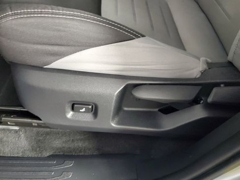 Used 2025 Toyota Tacoma TRD Sport image 31