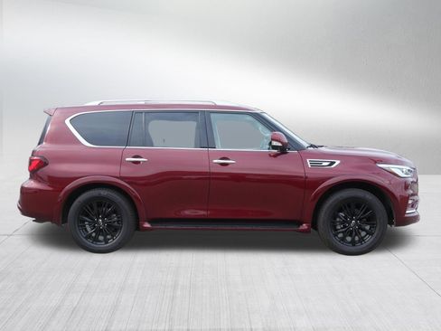 Used 2022 INFINITI QX80 Luxe w/ Cargo Package image 6