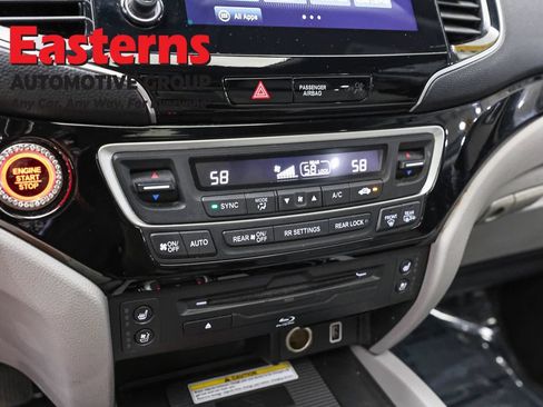 Used 2019 Honda Pilot Elite image 19