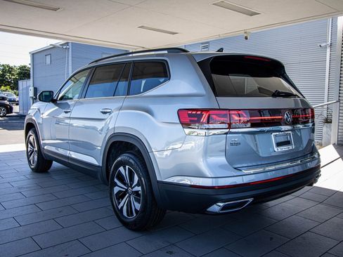 New 2026 Volkswagen Atlas SE image 11