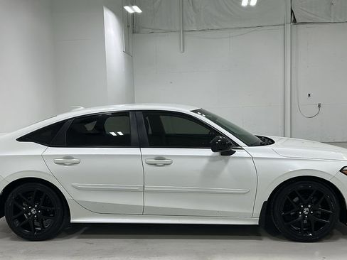 Used 2022 Honda Civic Sport image 6