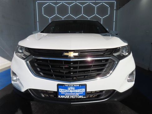 Used 2018 Chevrolet Equinox LT FWD image 3