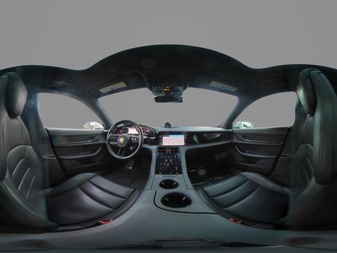 Used 2022 Porsche Taycan 4S image 30