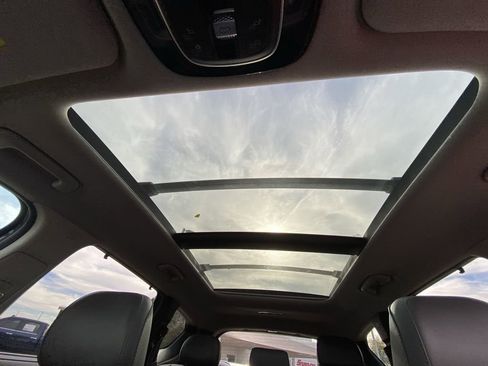 Used 2022 Hyundai Santa Fe Limited w/ Cargo Package image 15