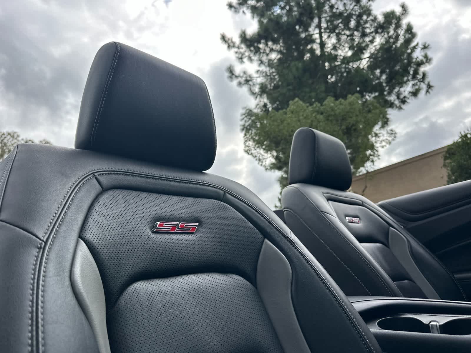 Used 2016 Chevrolet Camaro SS RWD image 19