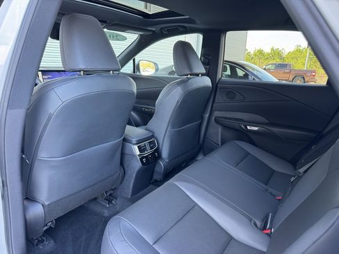 Used 2023 Lexus RX 350 Premium image 25