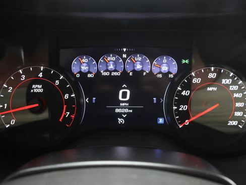 Used 2019 Chevrolet Camaro ZL1 RWD image 10