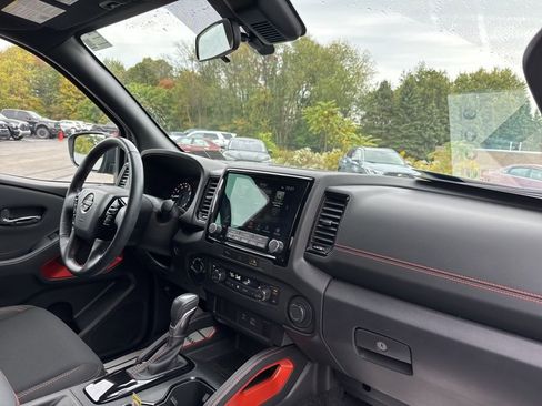 Used 2023 Nissan Frontier PRO-4X w/ Tow Package image 47