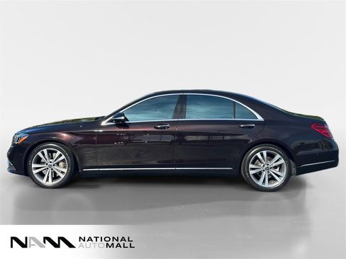 Used 2018 Mercedes-Benz S 560 4MATIC Sedan image 2