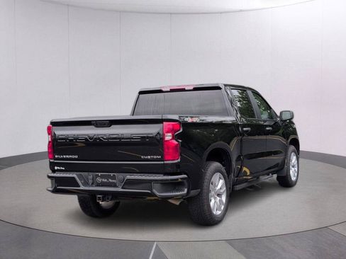 Used 2025 Chevrolet Silverado 1500 Custom w/ LPO, Dark Essentials Package AWD/4WD image 6