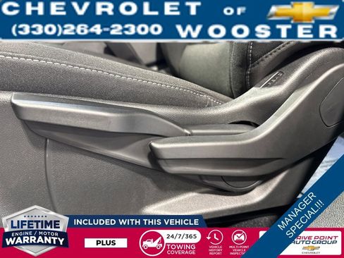 New 2026 Chevrolet Equinox EV LT w/ Midnight Package image 13