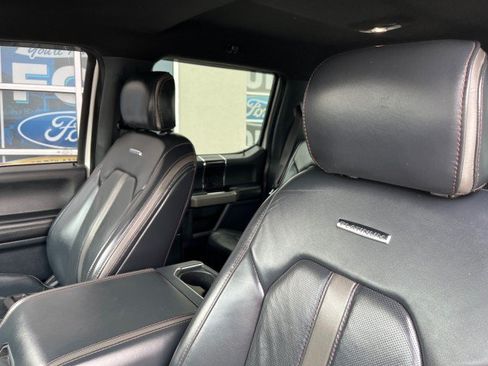 Used 2022 Ford F250 Platinum w/ FX4 Off-Road Package AWD/4WD image 21