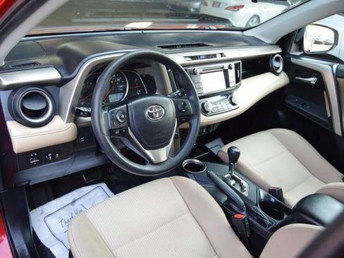 Used 2014 Toyota RAV4 XLE AWD/4WD image 13