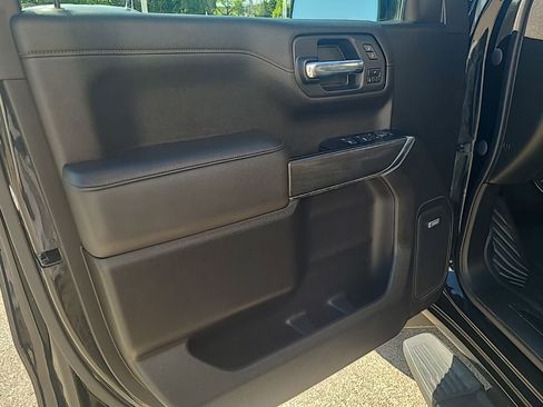 Used 2020 GMC Sierra 1500 AT4 w/ AT4 Premium Package AWD/4WD image 12