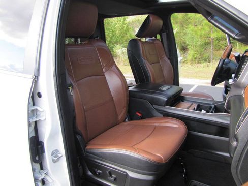 Used 2021 RAM 2500 Limited image 24