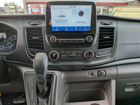 Used 2021 Ford Transit 350 XLT image 19