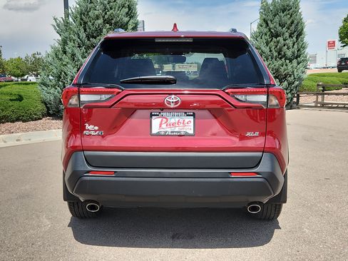 Used 2024 Toyota RAV4 XLE Premium FWD image 14