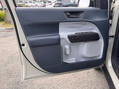 Used 2025 Ford Maverick XLT w/ XLT Luxury Package image 15