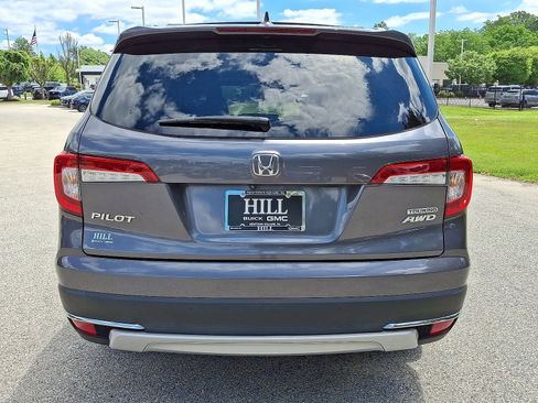 Used 2020 Honda Pilot Touring image 23