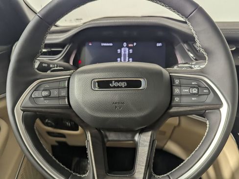 New 2026 Jeep Grand Cherokee Limited w/ Limited Altitude Package RWD image 20
