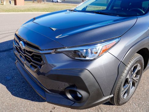 Used 2024 Subaru Crosstrek 2.0i Premium AWD/4WD image 21