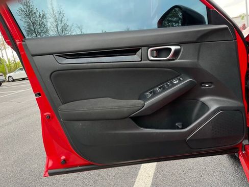 Used 2025 Honda Civic Sport image 23