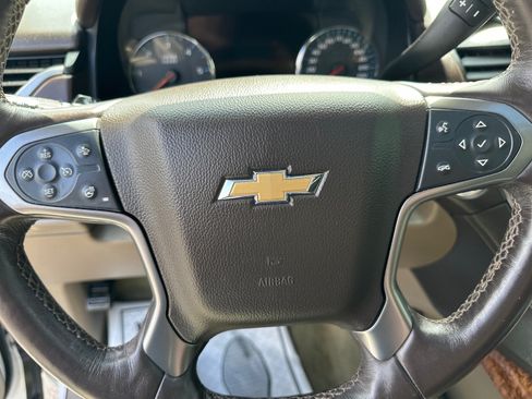 Used 2016 Chevrolet Suburban LTZ AWD/4WD image 32
