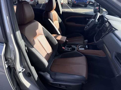 Certified 2025 Subaru Forester Touring AWD/4WD image 20