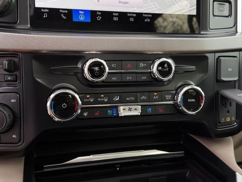 New 2026 Ford F350 Platinum w/ Platinum Plus Package image 34