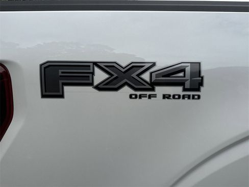 New 2025 Ford F150 Lariat w/ Equipment Group 502A High image 16