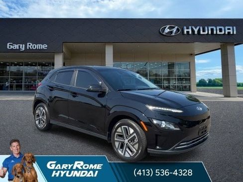 Certified 2023 Hyundai Kona SEL FWD image 2