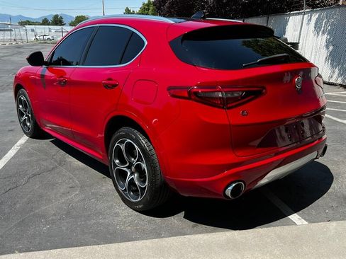 Used 2020 Alfa Romeo Stelvio Ti w/ Active Blind Spot Package AWD/4WD image 5