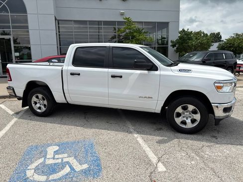 Used 2023 RAM 1500 Big Horn AWD/4WD image 34