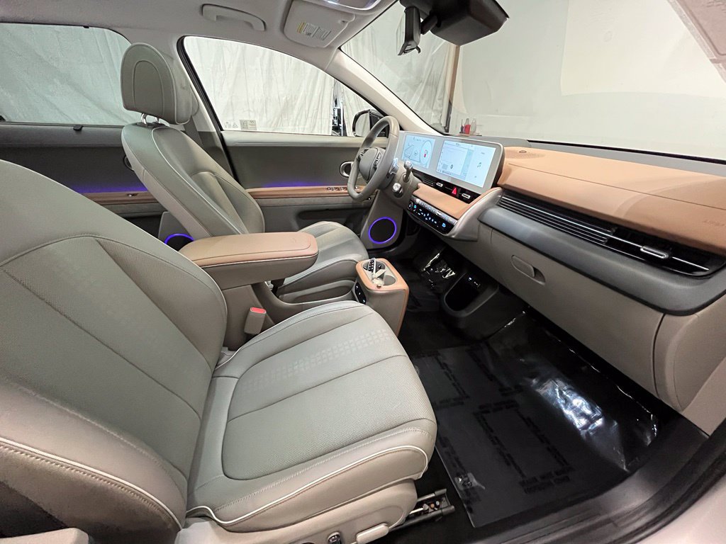 Used 2024 Hyundai Ioniq 5 Limited AWD/4WD image 21