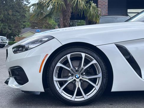 Used 2019 BMW Z4 sDrive30i w/ Driving Assistance Package RWD image 32
