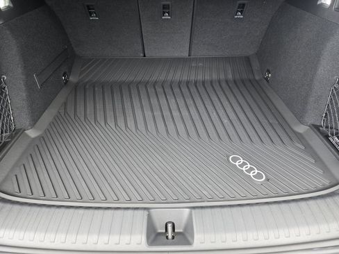 New 2027 Audi Q6 e-tron Premium AWD/4WD image 36