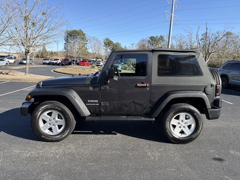 Used 2017 Jeep Wrangler Sport w/ Quick Order Package 24S image 8