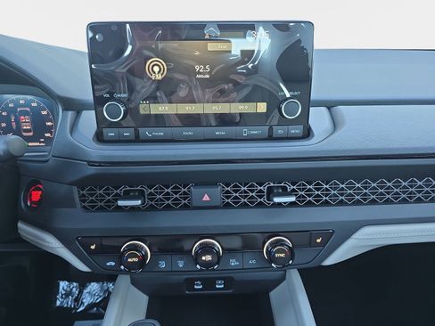 New 2025 Honda Accord SE image 19