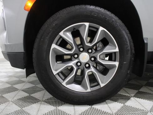 Used 2024 Chevrolet Tahoe LT w/ Luxury Package AWD/4WD image 48