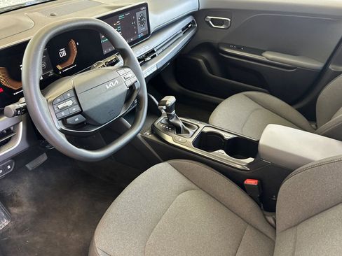 Certified 2025 Kia K4 LXS image 10