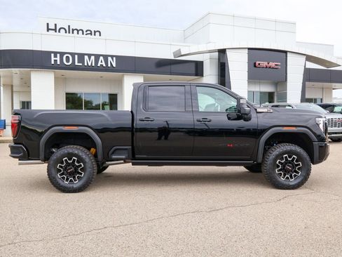 New 2026 GMC Sierra 2500 AT4X w/ LPO, Black Badging Package AWD/4WD image 2