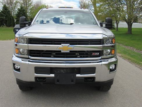 Used 2015 Chevrolet Silverado 2500 LT w/ Z71 Package, Off-Road AWD/4WD image 6