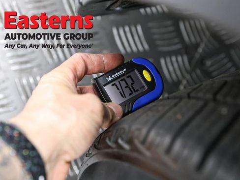 Used 2020 Tesla Model Y Long Range image 20