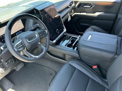 New 2026 GMC Yukon Denali w/ Advanced Technology Package RWD image 10