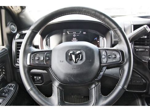 Used 2024 RAM 3500 Limited AWD/4WD image 14