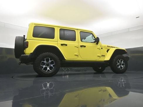 Certified 2023 Jeep Wrangler Unlimited Rubicon w/ Cold Weather Group AWD/4WD image 24
