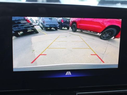 Used 2025 Chevrolet TrailBlazer LT AWD/4WD image 13