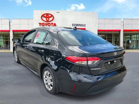 Used 2026 Toyota Corolla LE image 4