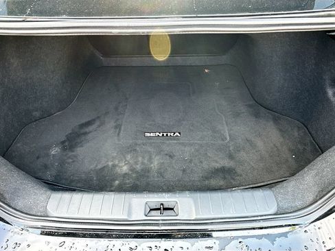 Used 2025 Nissan Sentra S FWD image 30