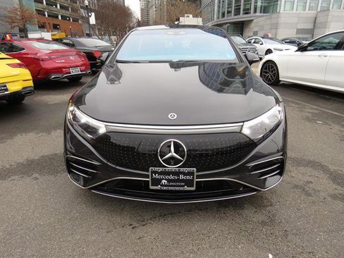 Certified 2023 Mercedes-Benz EQS 450+ 4MATIC Sedan w/ Executive Rear Seat Package image 6